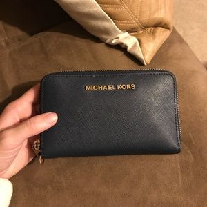 Michael Kors wallet